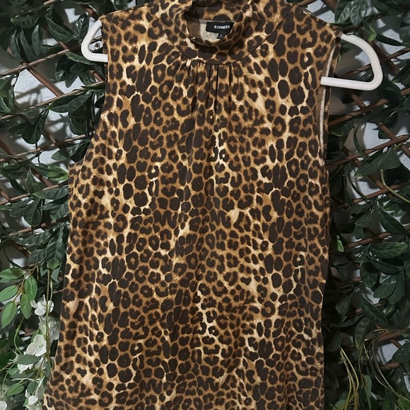 Express Leopard Print Top in Brown and Black - Picture 2 of 12